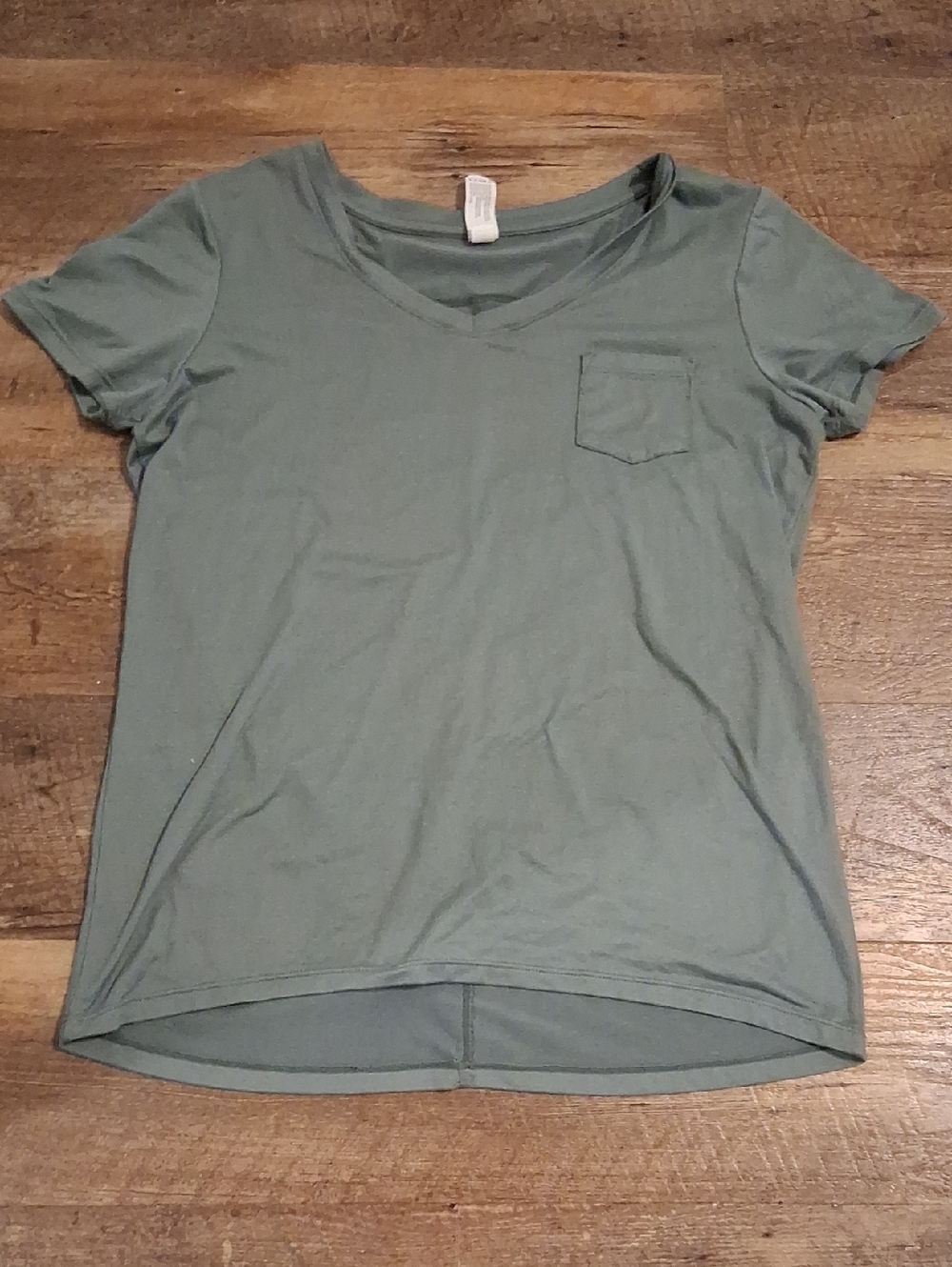 Yogalicious Olive Green V-Neck Pocket Tee